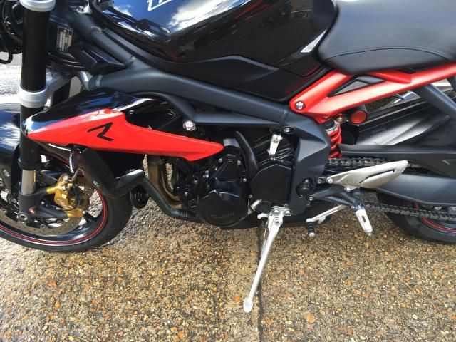 2014 TRIUMPH STREET TRIPLE image 9