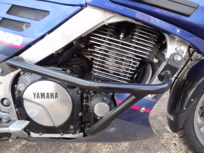 1993 Yamaha FJ1200 image 9