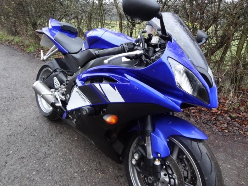 2009 Yamaha YZF R6 image 4