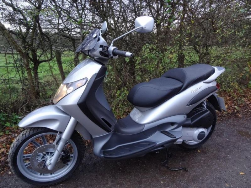 2003 Piaggio B125 image 1