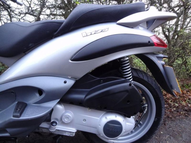2003 Piaggio B125 image 4