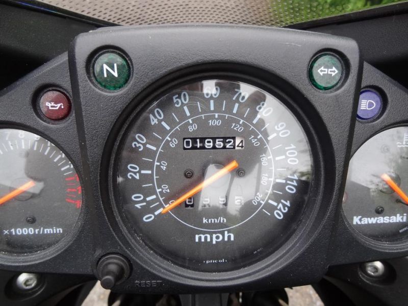 2010 Kawasaki Ninja 250R image 6