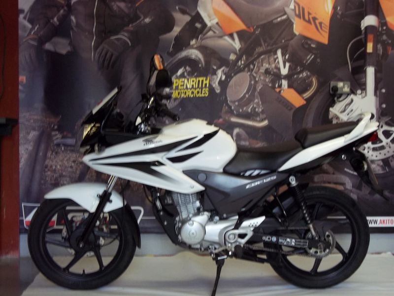 2012 Honda CBF 125M-B image 2