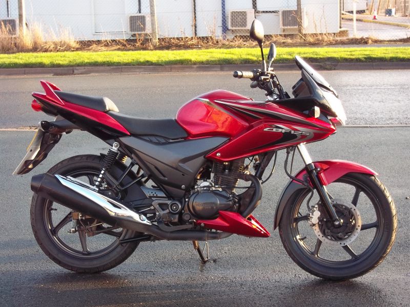 2014 Honda CBF 125 M-D image 1
