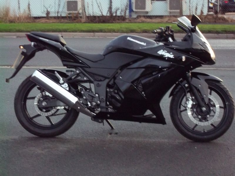 2008 Kawasaki Ninja 250 EX250 K9F image 1