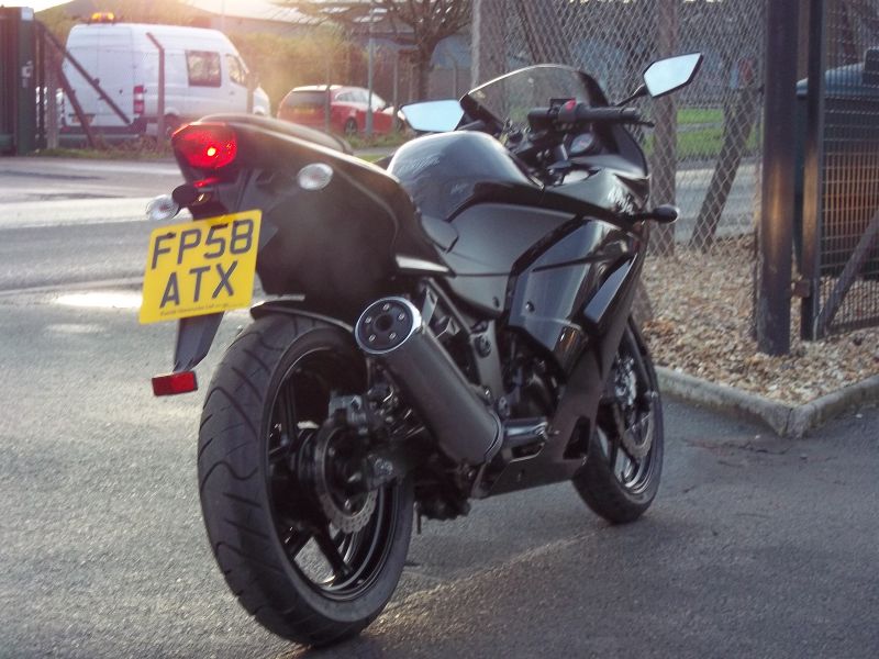 2008 Kawasaki Ninja 250 EX250 K9F image 3