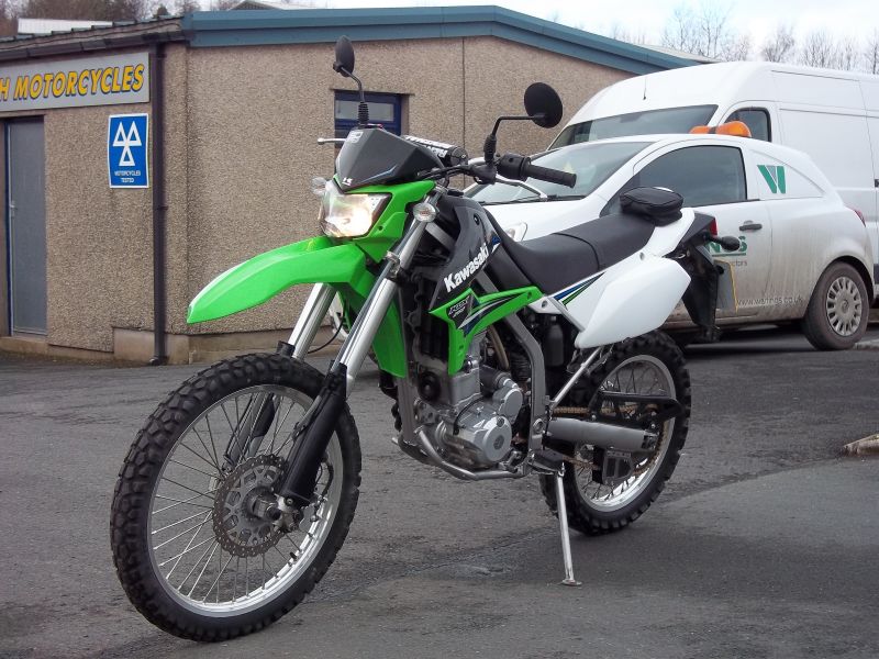 2014 Kawasaki KLX250 image 3