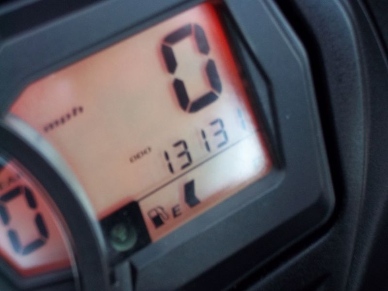 2010 Suzuki GSX 1250F FA LO image 2