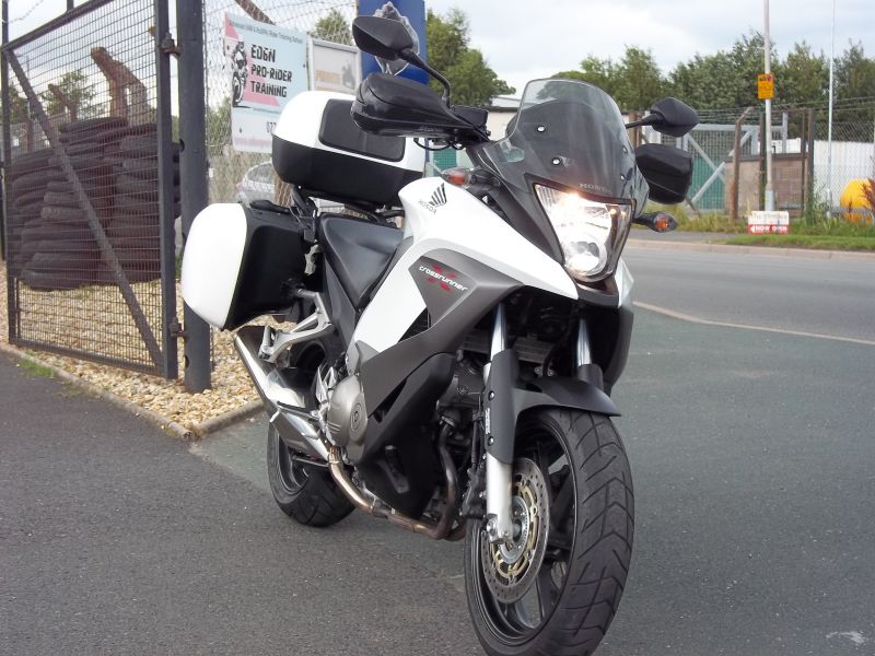 2012 Honda Crossrunner VFR800 X image 3