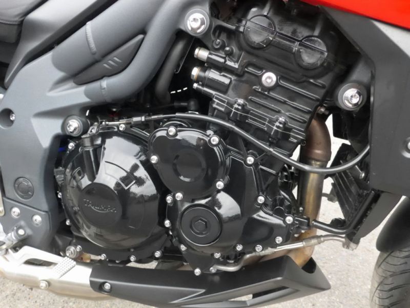 2013 Triumph Tiger 1050 Sport image 8