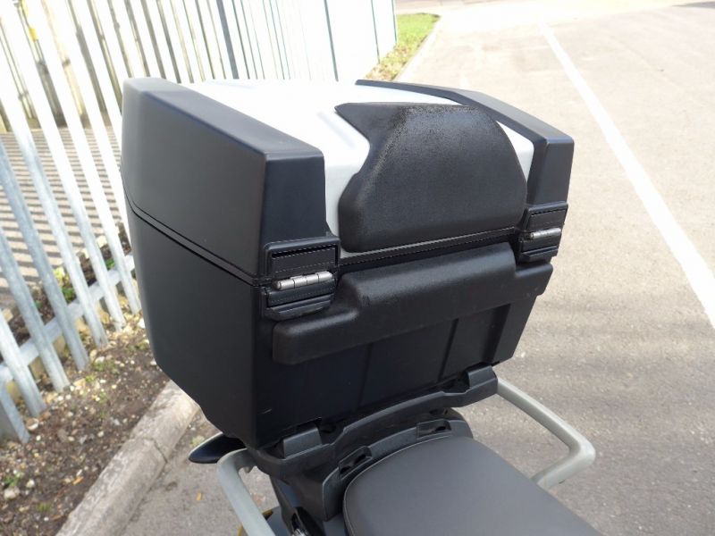 2013 Triumph Tiger 800 XC image 7