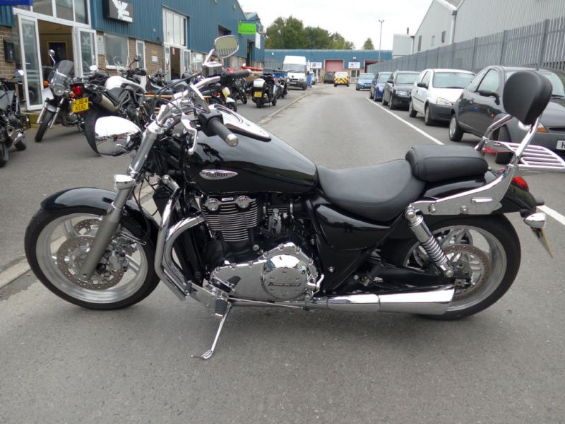 2015 Triumph Thunderbird 1600 image 7