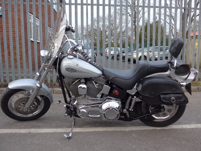 2004 Harley-Davidson Softail 1450 FXSTI Standard image 2