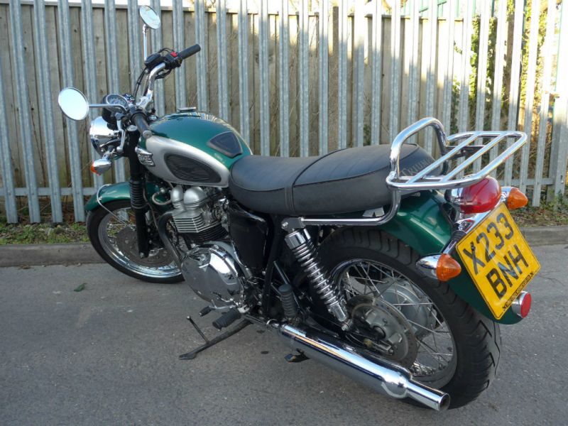 2001 Triumph Bonneville 800 America image 5