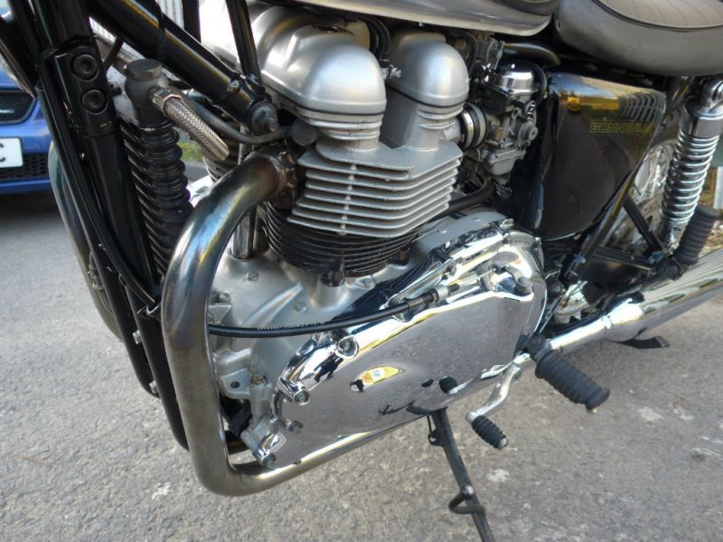 2001 Triumph Bonneville 800 America image 7