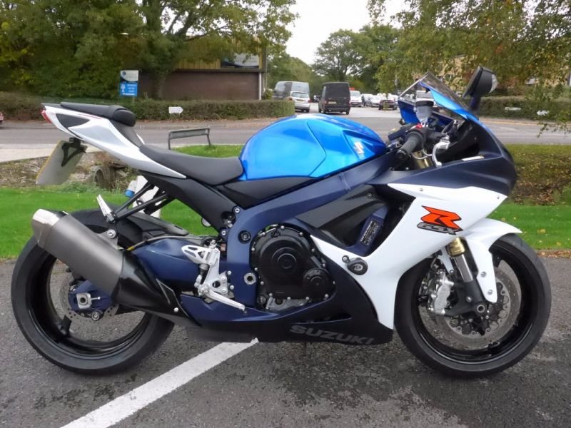2011 Suzuki GSXR750 750 image 1