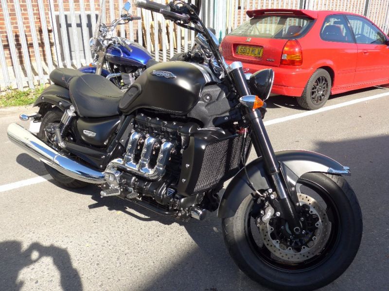 2014 TRIUMPH ROCKET III image 1