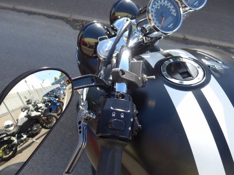 2014 TRIUMPH ROCKET III image 5