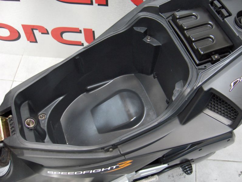 2013 PEUGEOT SPEEDFIGHT image 7