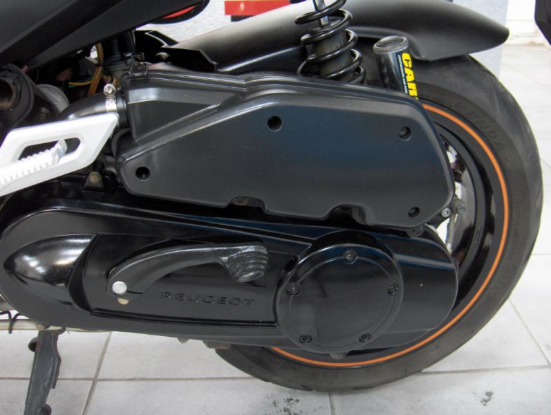2013 PEUGEOT SPEEDFIGHT image 10