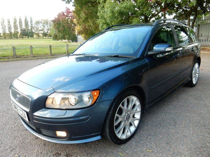 2006 Volvo V50 2.0D Sport 5dr image 1