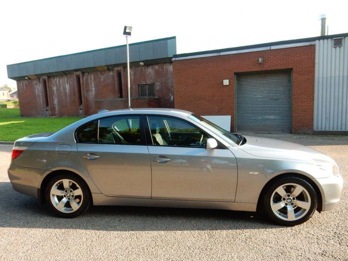 2004 BMW 5 Series 2.5 525d SE 4dr image 2