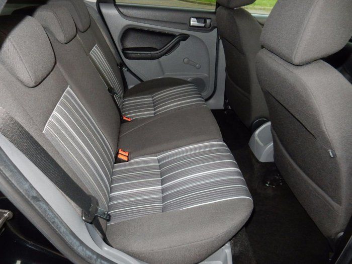 2008 Ford Focus 1.8 TDCi Zetec 5dr image 8