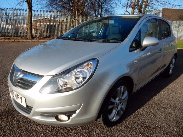 2010 Vauxhall Corsa 1.4i 16V SXi 5dr image 1