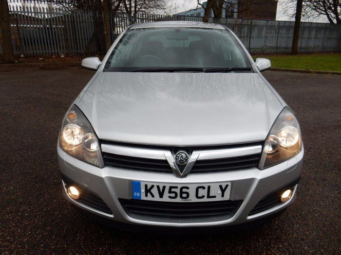 2006 Vauxhall Astra 1.6i 16V SXi 5dr image 4