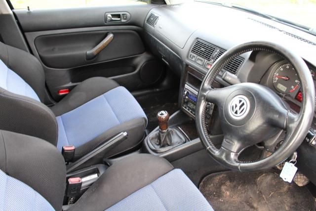 2001 VOLKSWAGEN GOLF 1.8 GTI 5d image 6