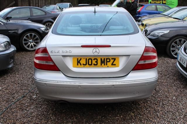 2003 MERCEDES-BENZ 3.2 CLK320 2d image 5
