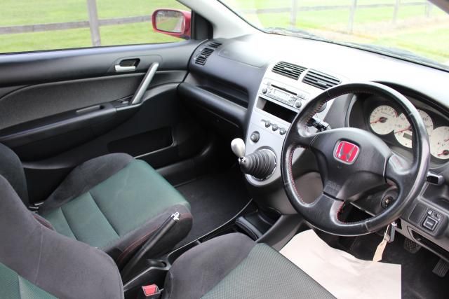 2003 HONDA CIVIC 2.0 TYPE-R 3d image 6