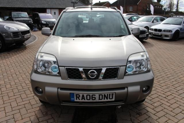 2006 NISSAN X-TRAIL 2.2 COLUMBIA DCI 5d image 2