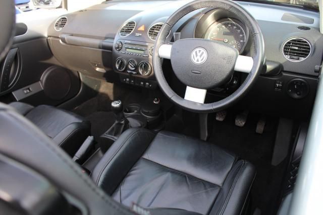2008 VOLKSWAGEN BEETLE 2.0 CABRIOLET 8V 2d image 6