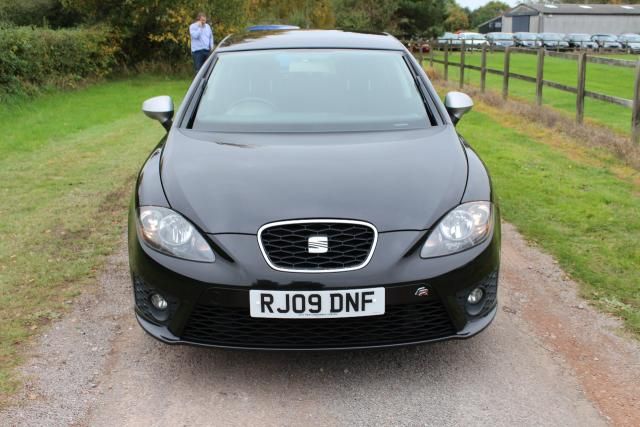 2009 SEAT LEON 2.0 FR CR TDI 5d image 2