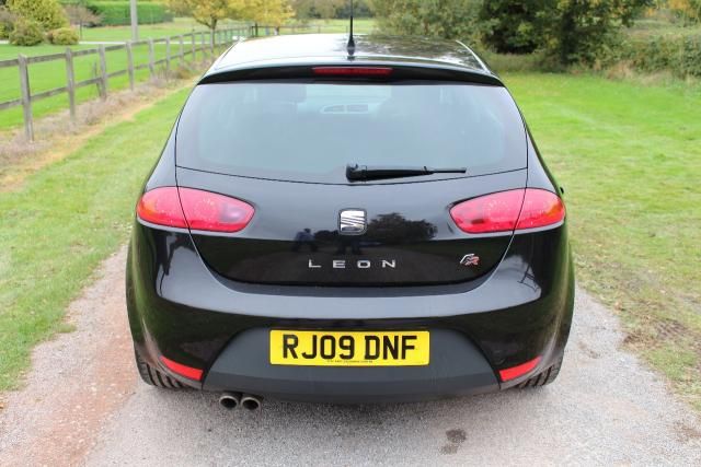 2009 SEAT LEON 2.0 FR CR TDI 5d image 4
