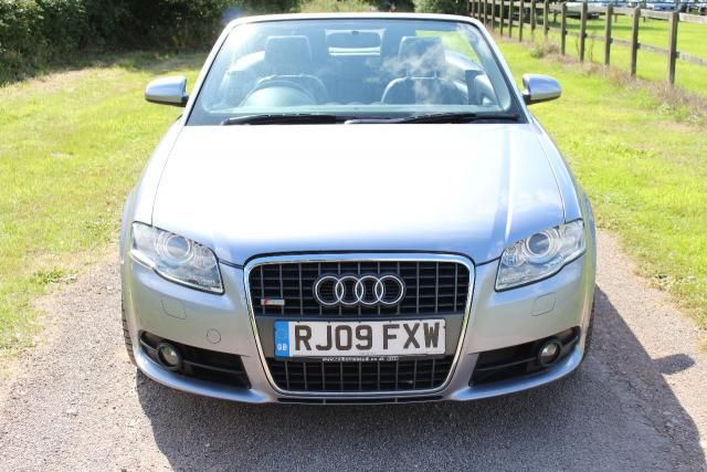 2009 AUDI A4 2.0 TDI S LINE 2d image 2