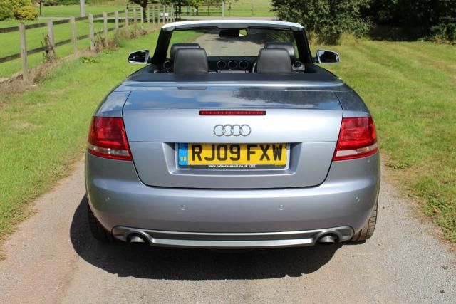 2009 AUDI A4 2.0 TDI S LINE 2d image 4