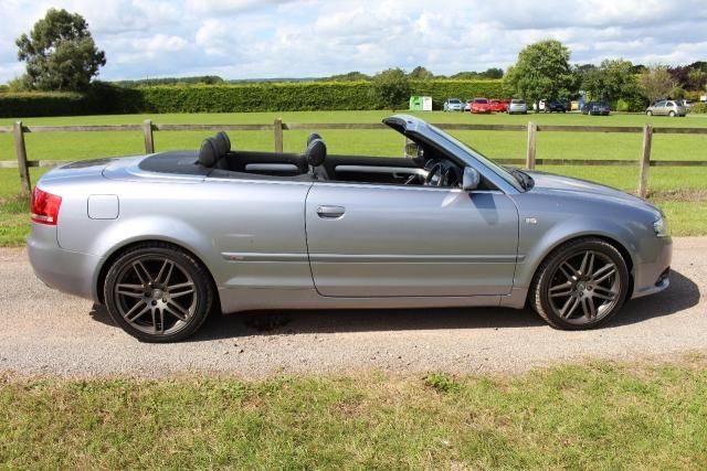 2009 AUDI A4 2.0 TDI S LINE 2d image 5