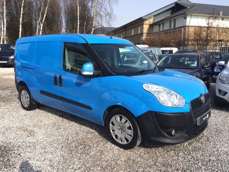2010 Fiat Doblo 1.6JTD SX image 1