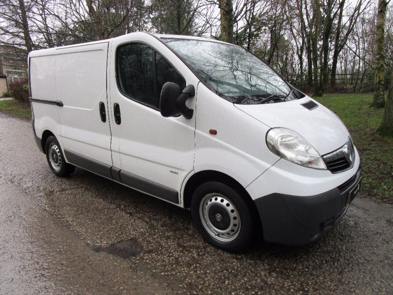 2007 Vauxhall Vivaro 2.0CDTi 2900 image 1