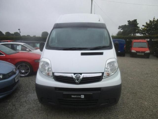 2009 Vauxhall Vivaro 2.0CDTi 2900 image 6