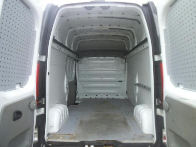 2009 Vauxhall Vivaro 2.0CDTi 2900 image 7