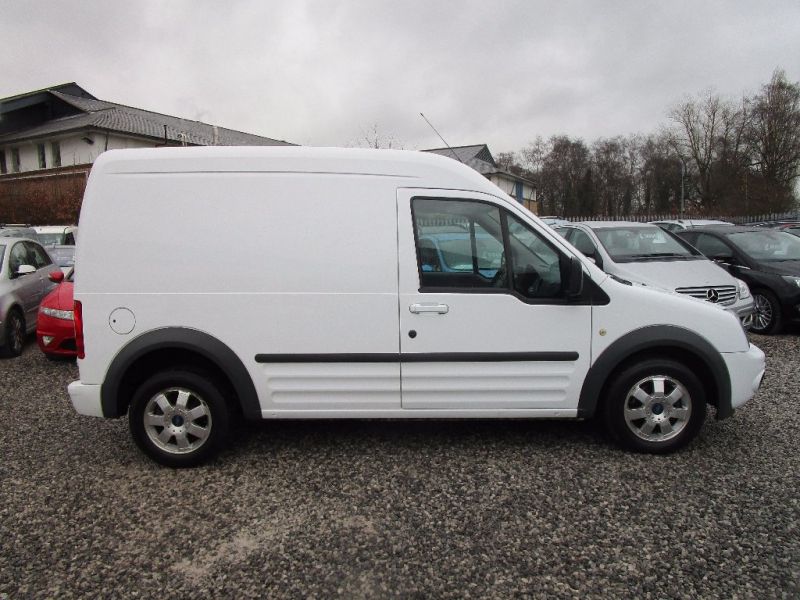 2012 Ford Transit Connect 1.8TDCi T230 image 2