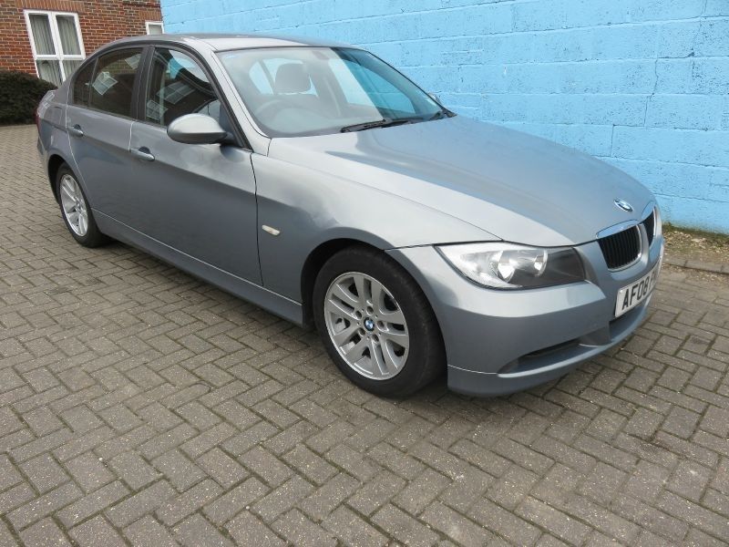 2008 BMW 3 Series 318i ES image 1
