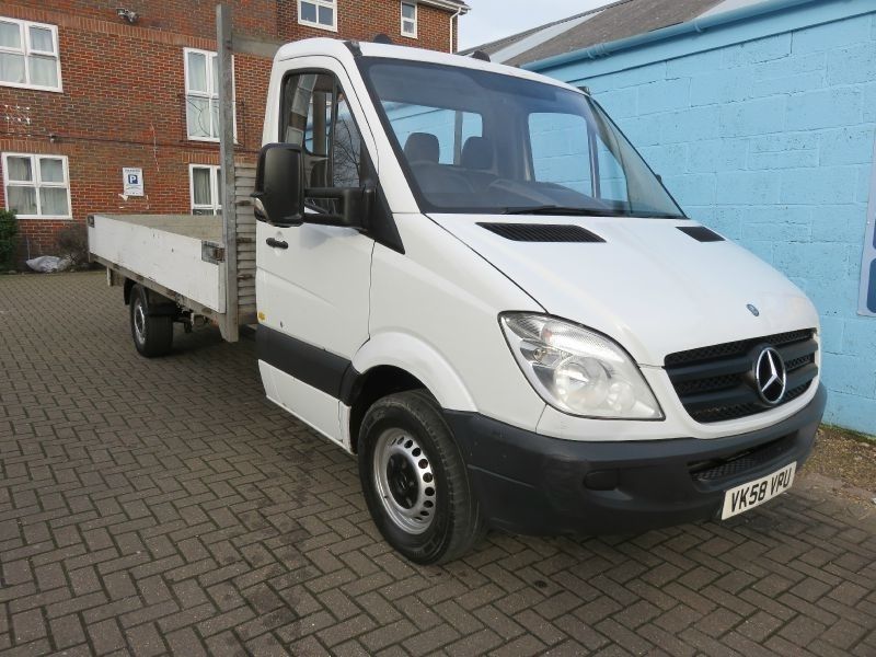 2008 Mercedes-Benz Sprinter 311 CDi image 1