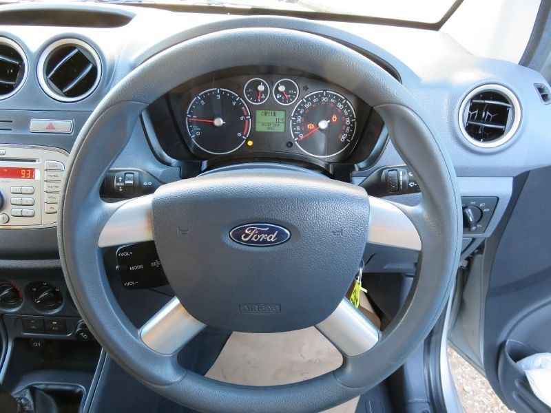 2010 Ford Transit Connect Trend T220 1.8 TDCi image 7