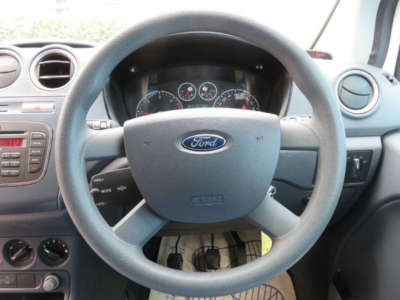 2011 Ford Transit Connect T230 image 6