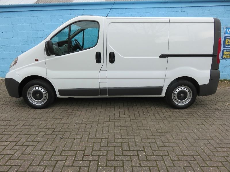 2009 Vauxhall Vivaro 2900 CDTi image 4