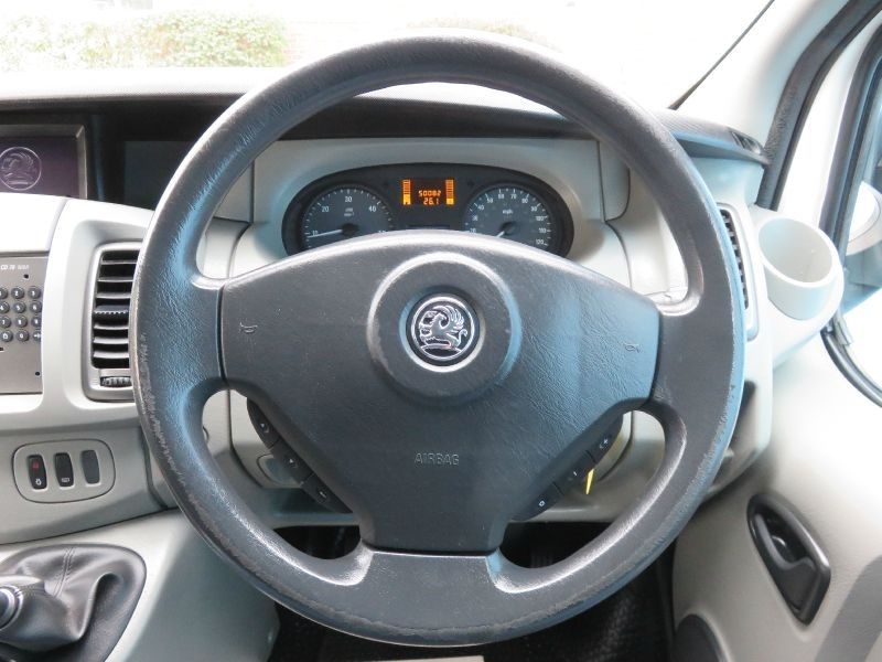 2009 Vauxhall Vivaro 2900 CDTi image 7
